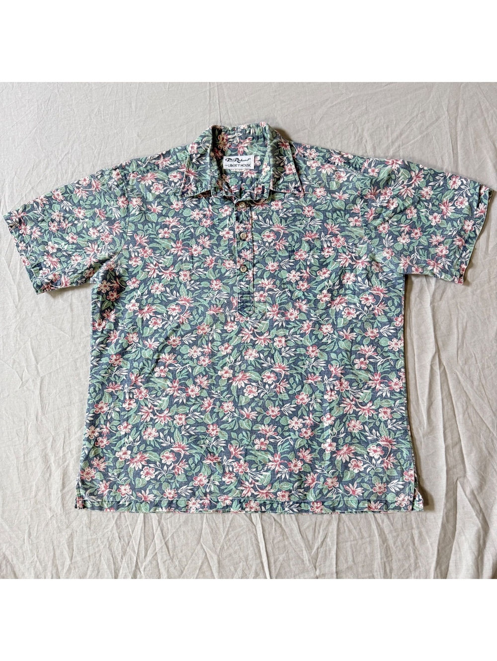 Tori Richard for Liberty House Men's Green Floral Hawaiian Button Front Shirt, V